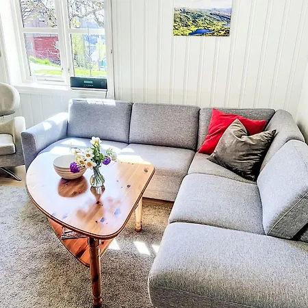 Hagen By Interhome * Herand